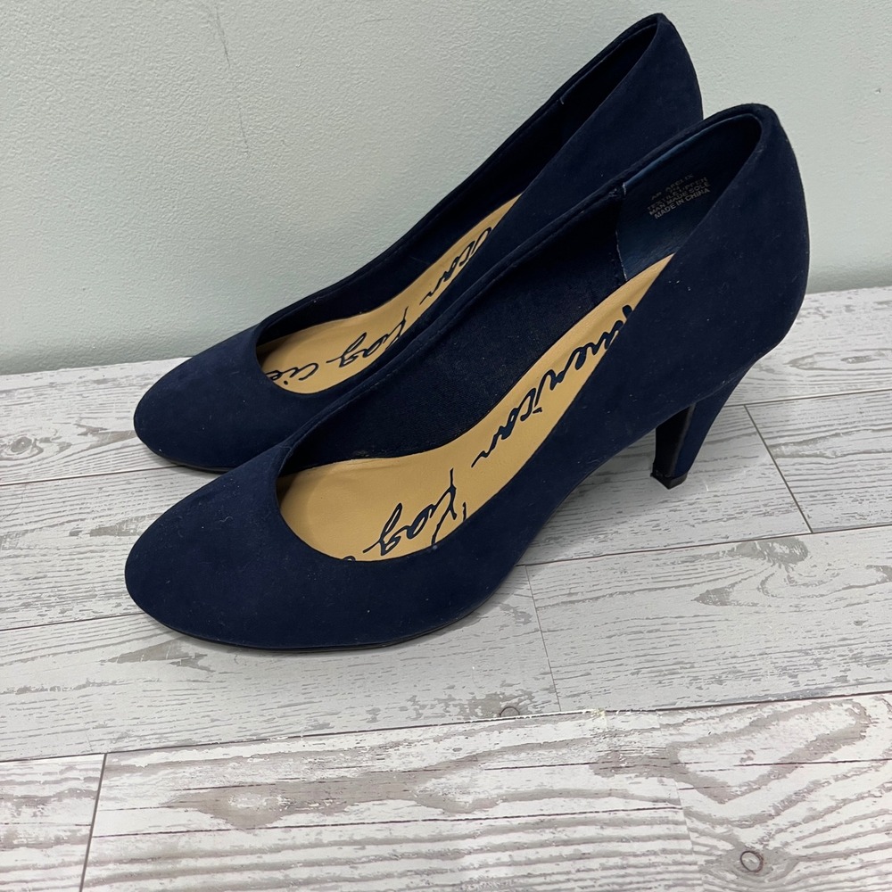 American Rag Felix Navy Blue Faux Suede Round Toe Pumps Heels AR AFELIX 7M - Picture 3 of 11